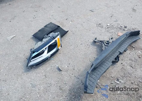 2015 Volkswagen Jetta 2.0L S из США, поврежденный, VIN 3VW2K7AJ1FM351618